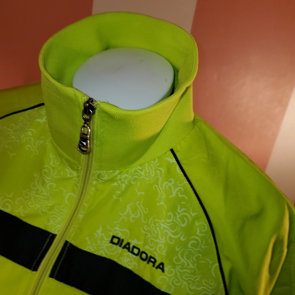 Diadora Ladies Sporty/Athletic Jacket - Picture 6 of 16